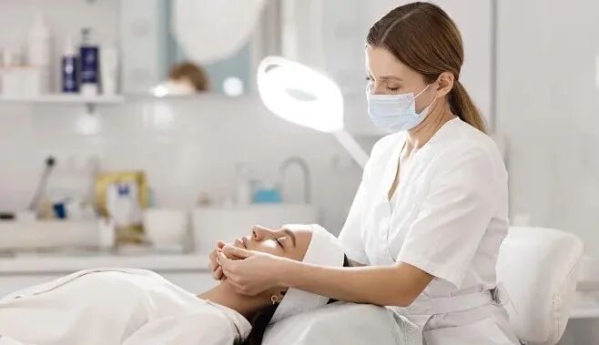 傳統(tǒng)美容逆襲：FLE如何讓老項(xiàng)目煥發(fā)科技新生？
